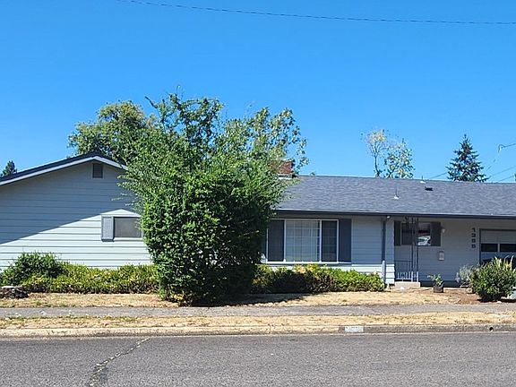 2nd image of 2495 Taylor St