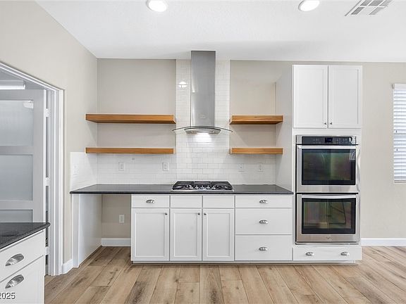 4th image of 315 Rhiannon Ct