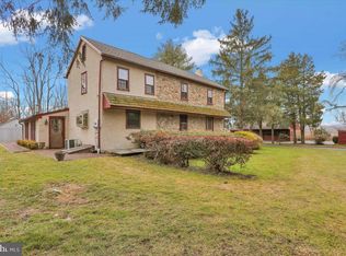 152 Tollhouse Rd, Oley, PA 19547