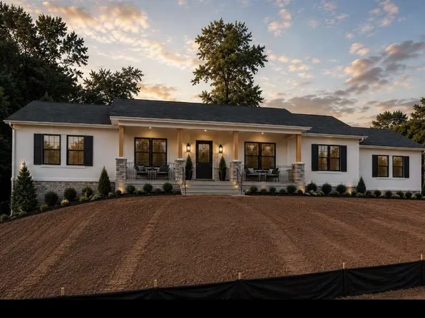 102 Fair Haven Ct, Seneca, SC 29672