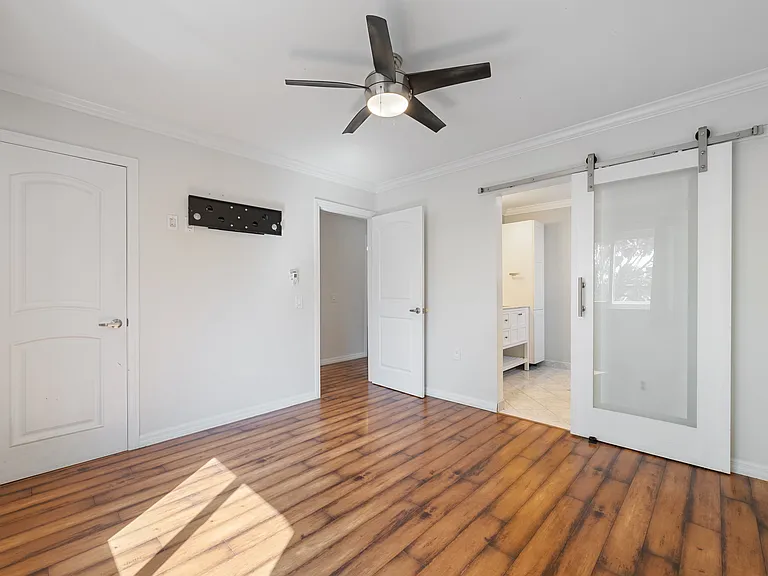 2525 Indianapolis Ave — Photo 12