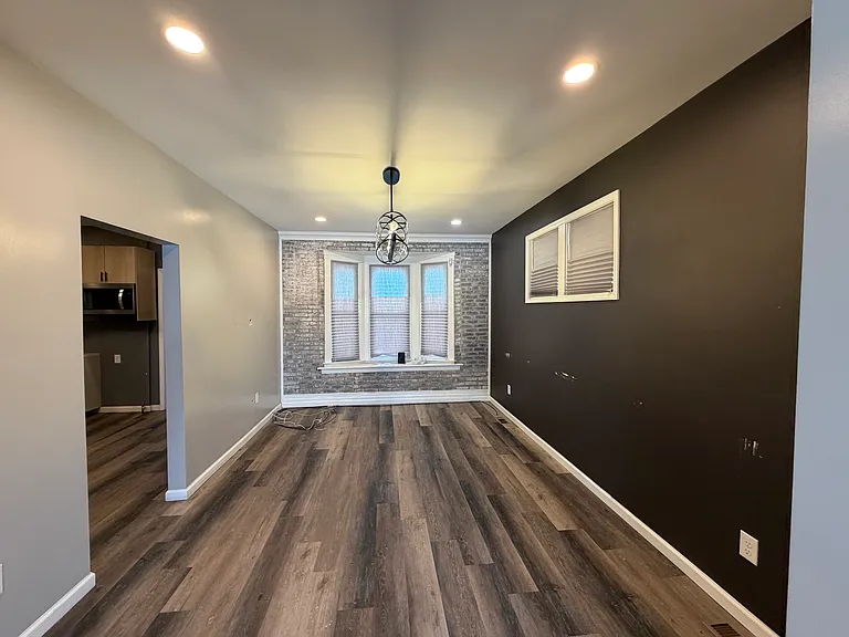 2917 Baldwin St — Photo 5