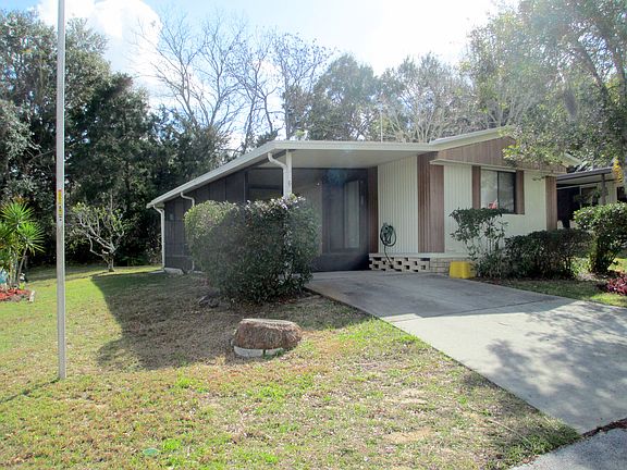 3rd image of 67 Wintergreen Drive