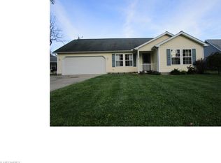 532 Rome Rock Creek Rd, Roaming Shores, OH 44084