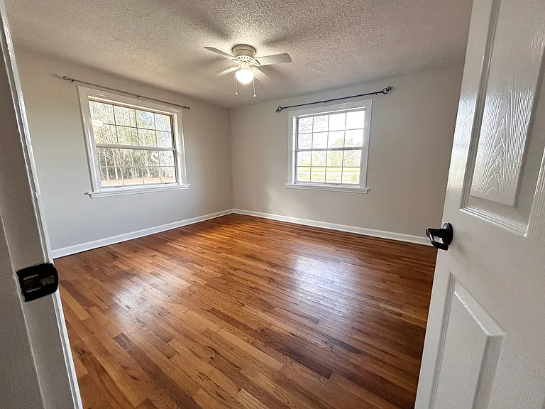 718 Camp Swamp Rd — Photo 20