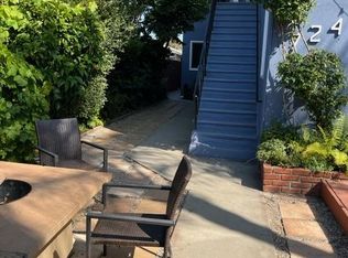 724 Sunset Ave APT D, Venice, CA 90291