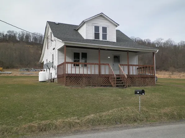879 Burkett Hollow Rd, Punxsutawney, PA 15767