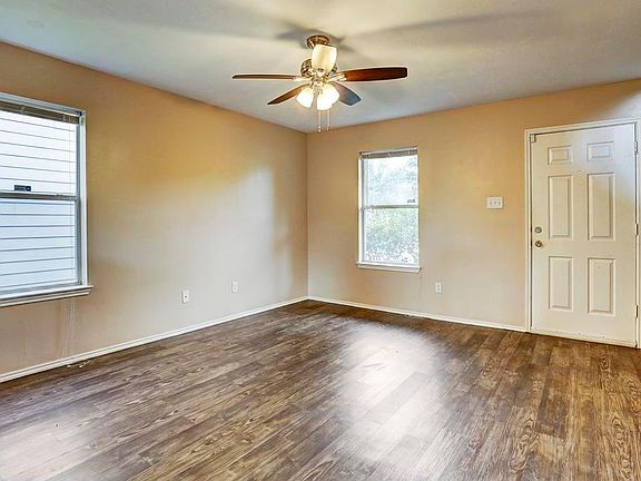 2nd image of 21243 Wortham Oaks Dr