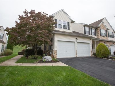 8 Willow Dr, Easton, PA, 18045