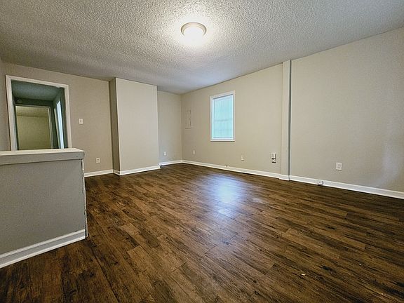 3rd image of 413 Scruggs St