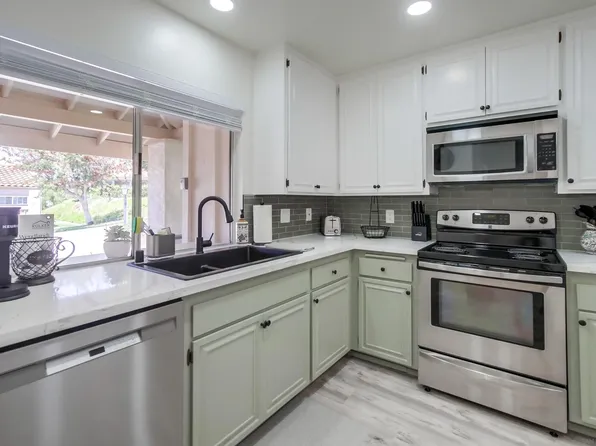 17464 Plaza Cerado Unit 84, San Diego, CA 92128