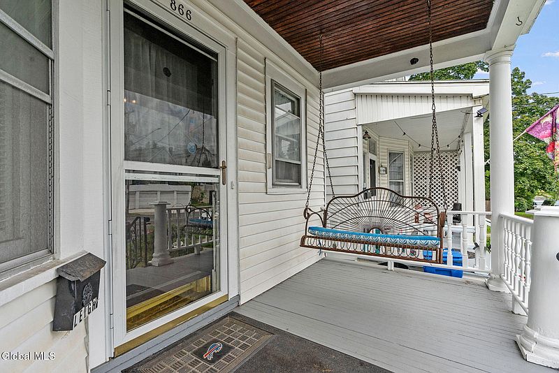 2nd image of 866 Washington Avenue