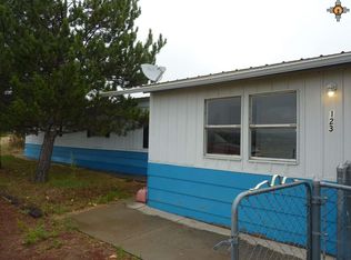 123 Iron St, Raton, NM 87740
