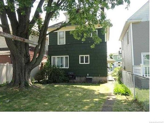 2nd image of 2406 Woodlawn Ave