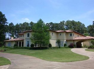 2 Shillings Rd, Texarkana, TX 75503