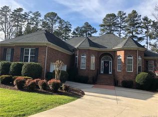 1405 Prestwick Pl, Albemarle, NC 28001
