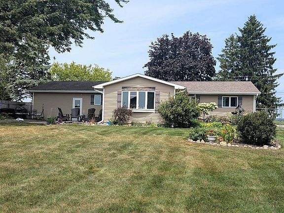 3rd image of 624 E Salzburg Rd