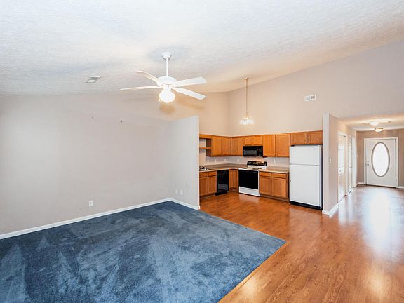 3rd image of 4105 Darwin Way