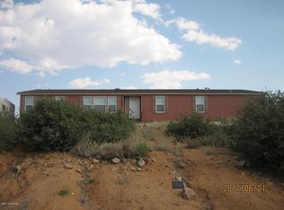17855 E Hunters Ln, Dewey-Humboldt, AZ 86327