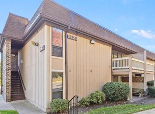 5821 Royal Ridge Dr UNIT F, Springfield, VA 22152