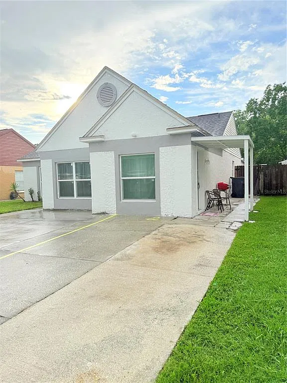 3 bed, 2.0 bath, 1496 sqft, $2,450 — Photo 2
