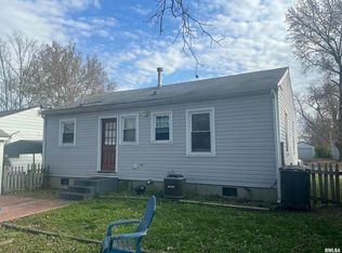 514 N Davis St, Carbondale, IL 62901