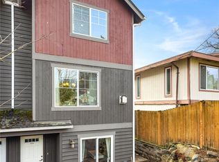 925 N 97th St UNIT A, Seattle, WA 98103