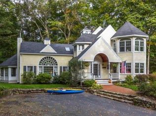 121 Chebacco Rd, South Hamilton, MA 01982