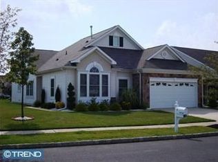 12 Lee Ln, Bordentown, NJ 08505