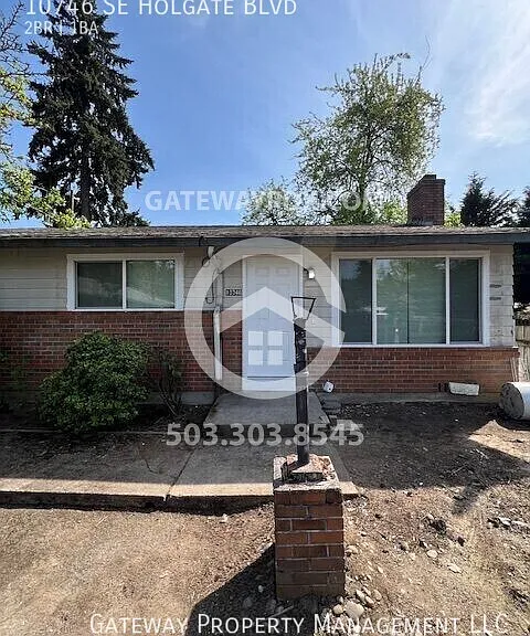 10746 SE Holgate Blvd — Photo 2