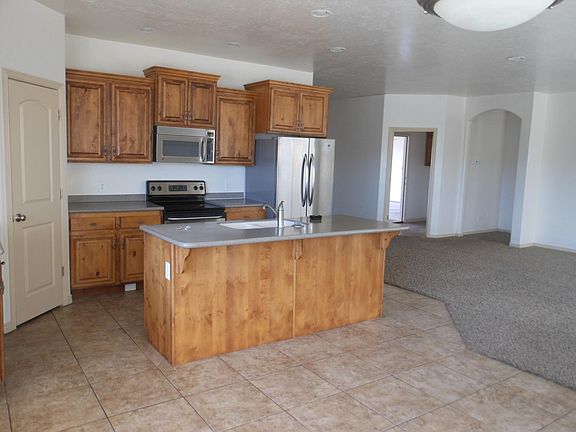 2nd image of 1193 N 1560 West Cir