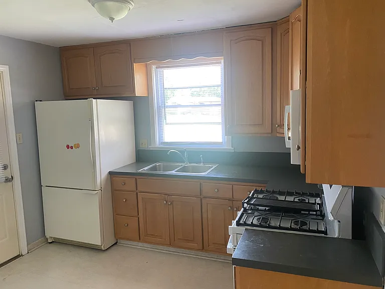 804 Peoria St #2 — Photo 6