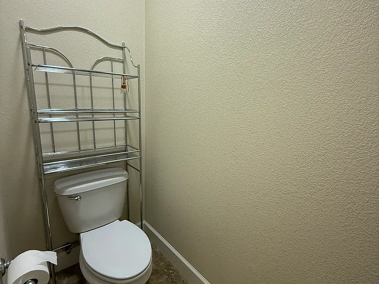 655 Heligan Ln — Photo 21
