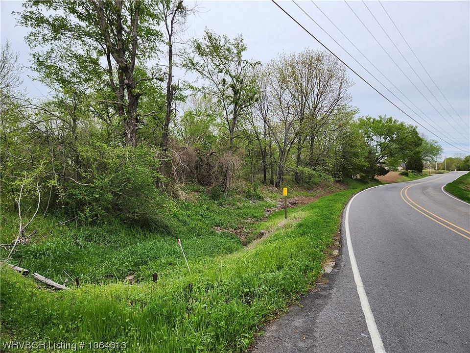 2nd image of 6607 Howard Hill Rd