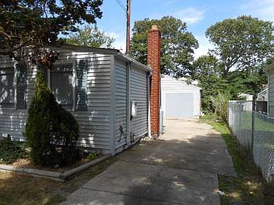 2nd image of 67 Argyle Dr