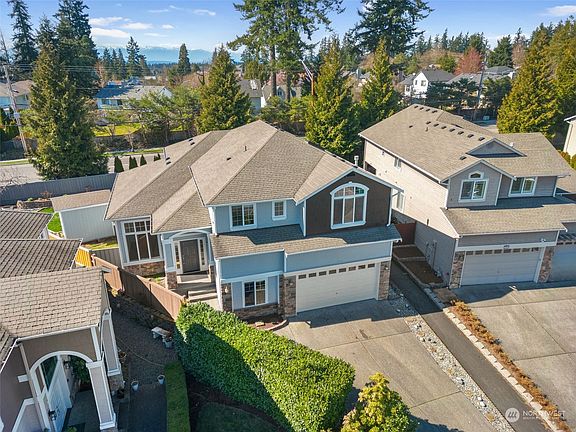 2nd image of 3526 166th Street SW