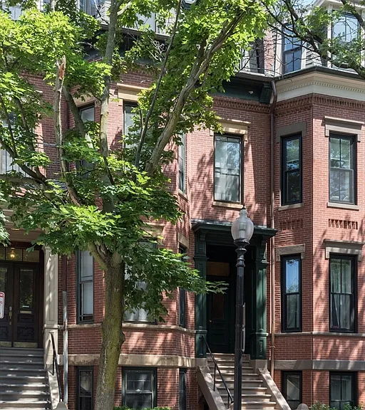 75 Chandler St #2 — Photo 9