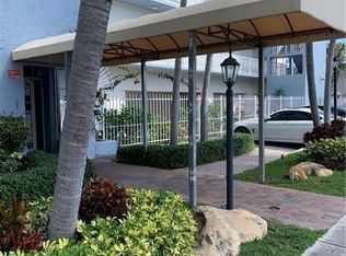 677 NE 24th St APT 205, Miami, FL 33137