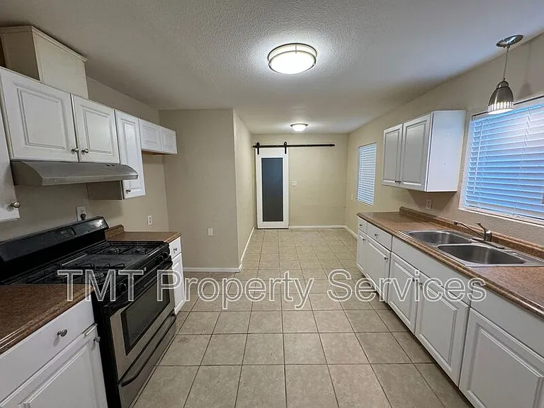 4116 W Nichols Ave — Photo 7