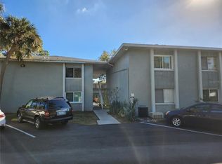 334 48th Ave N APT 235, Saint Petersburg, FL 33703