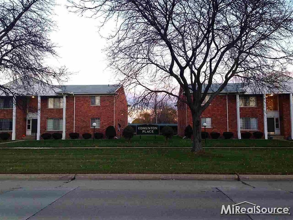 1st image of 21428 Beaconsfield St