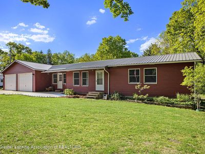 5519 Ann Dr, Bath, MI, 48808