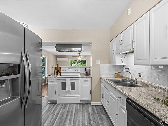 5th image of 9217 Seneca Ln