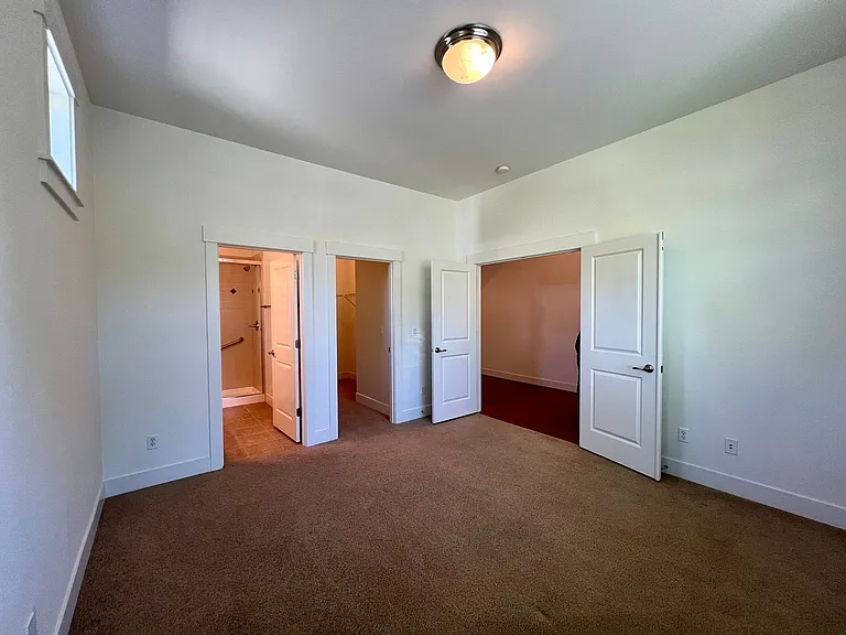 3875 Cameron Dr NE — Photo 23