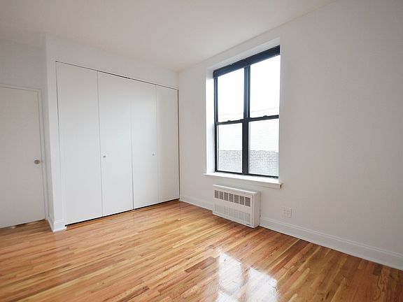 2nd image of 522 W 157th St #6B