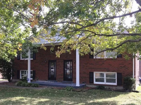 404 Whispering Hills Dr, Lexington, KY 40517