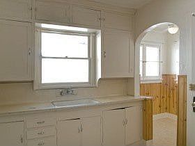 4th image of 124 E Herbert Ave