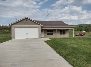 267 Rockfort Rd, Pikeville, TN 37367