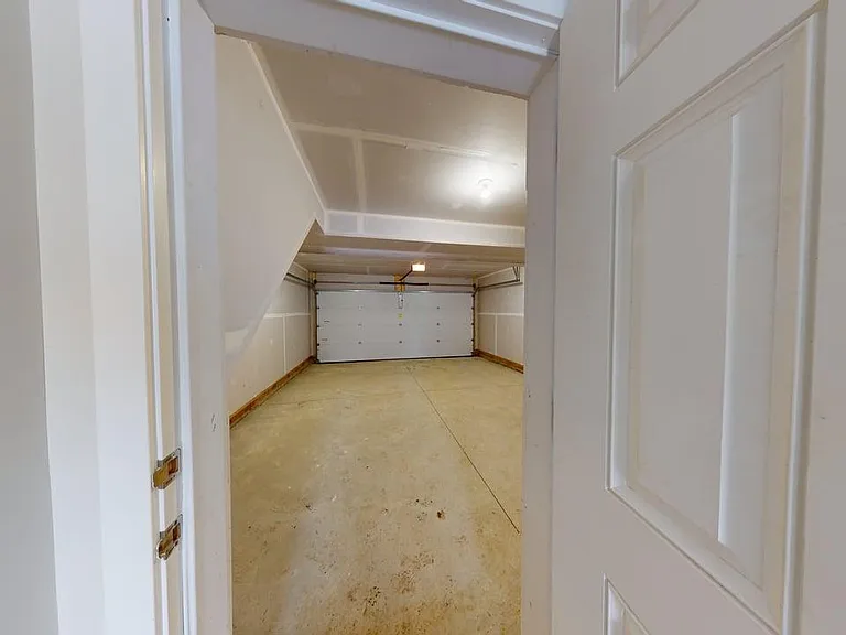 2035 Chalmers Way SW — Photo 22