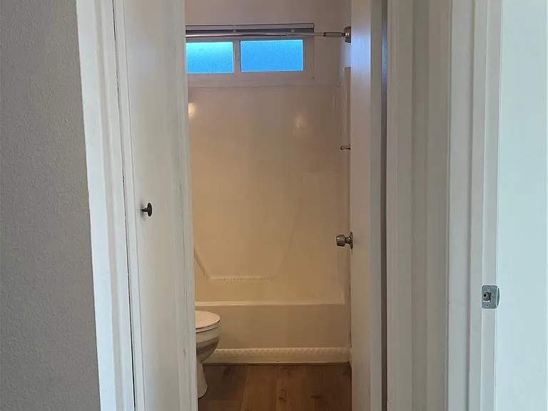 133 Francesca Dr — Photo 41